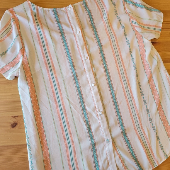 Torrid Chiffon Blouse with Pocket ~ 2X - Picture 6 of 7